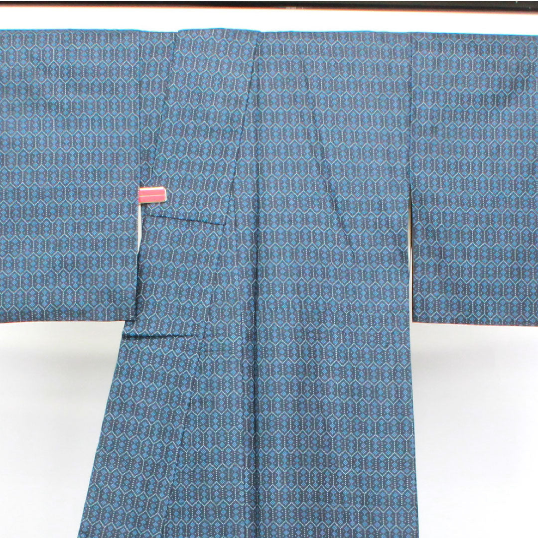 Oshima Tsumugi, Length 160.5cm, Sleeve length 63cm, Dark navy blue, Warp and weft kasuri, Tortoiseshell, Pure silk, A rank, Lined, Navy blue, 1116002593418