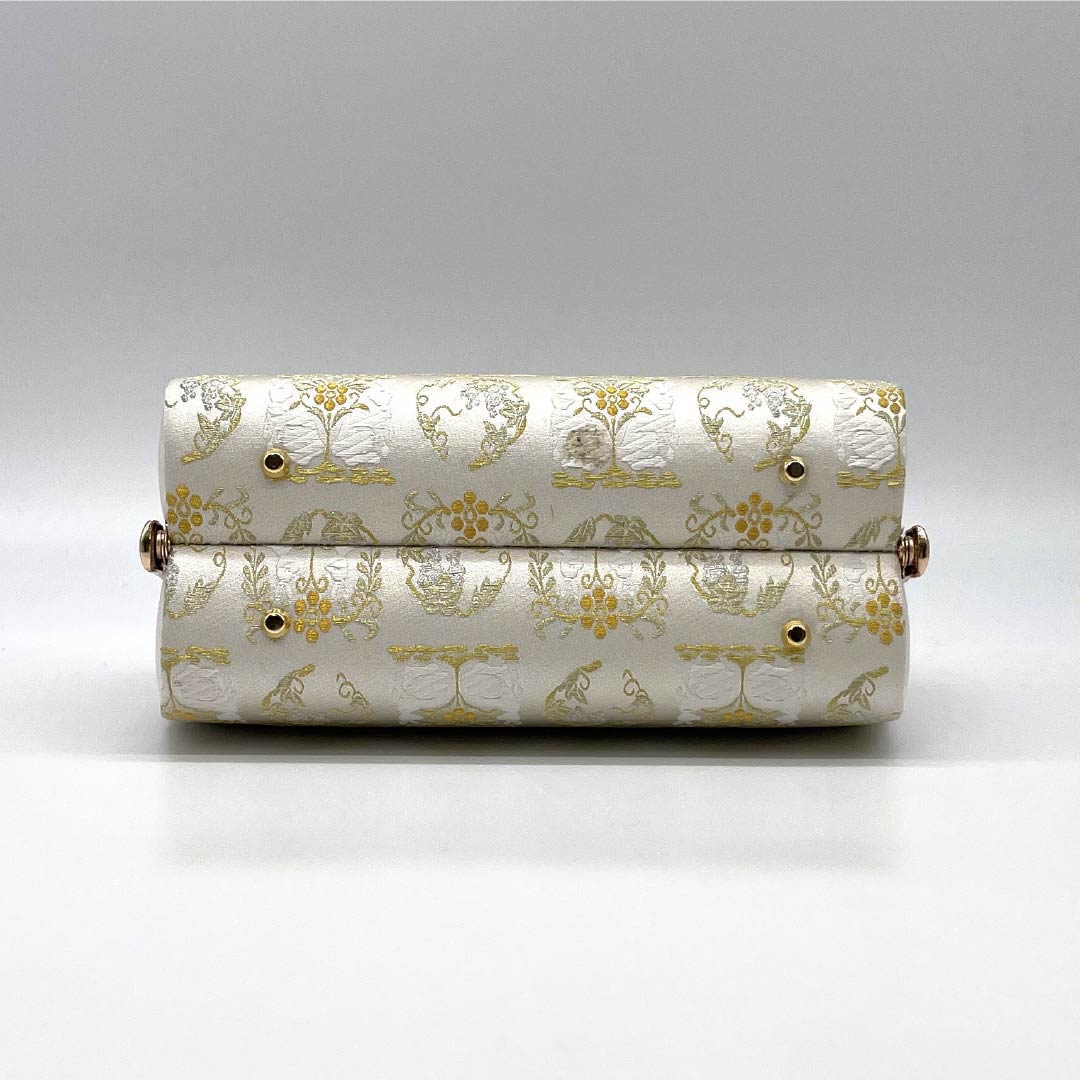 (Like New) Formal Zori and Bag Set, B-Rank, Flower Rabbit Design, Obi Fabric, Size L, Cream, 1133000394415