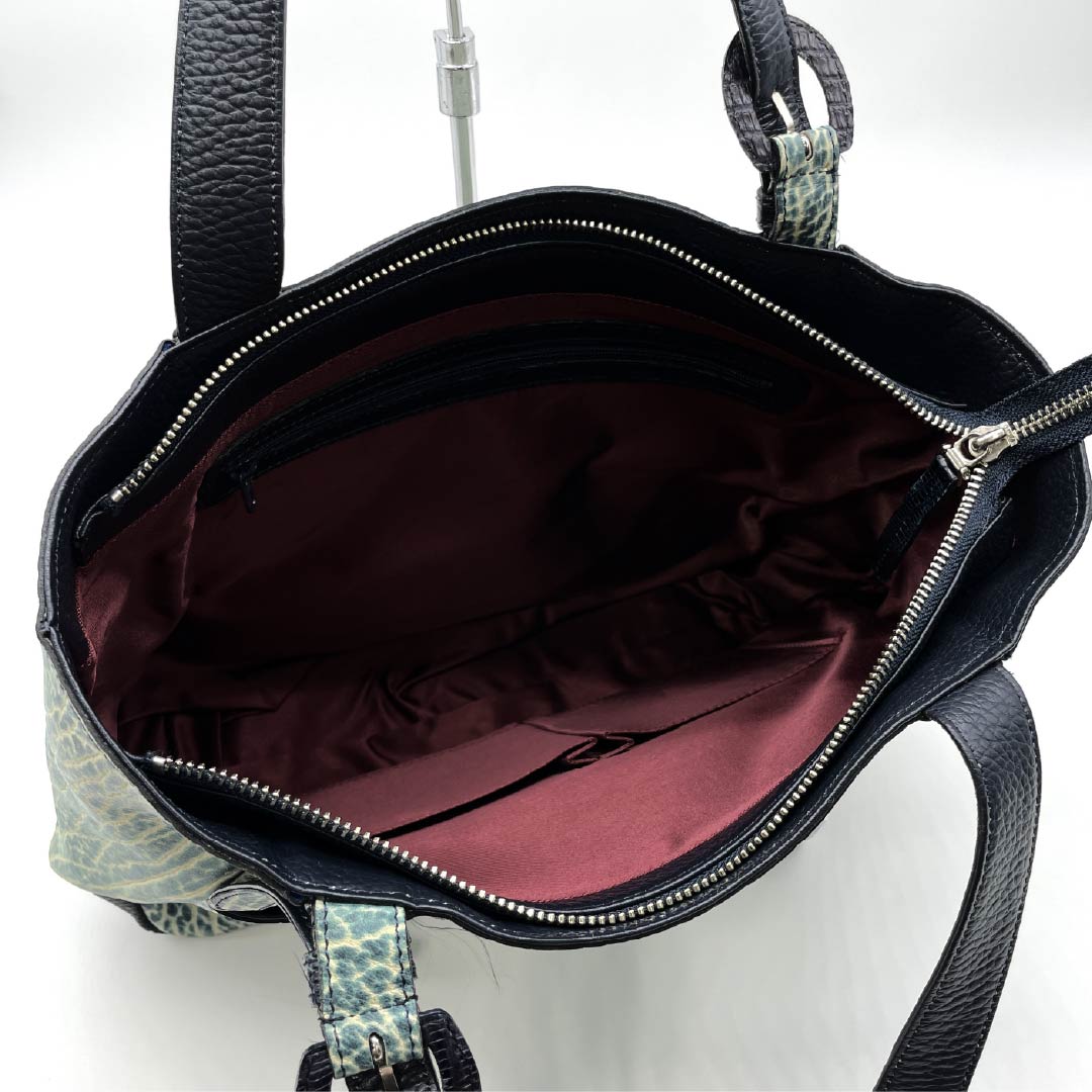 (Like New) Western-style Bag, Fur Seal and Lizard Design, A-Rank, Like New, Fur Seal and Lizard Design Tote Bag, Navy Blue, 119700042318