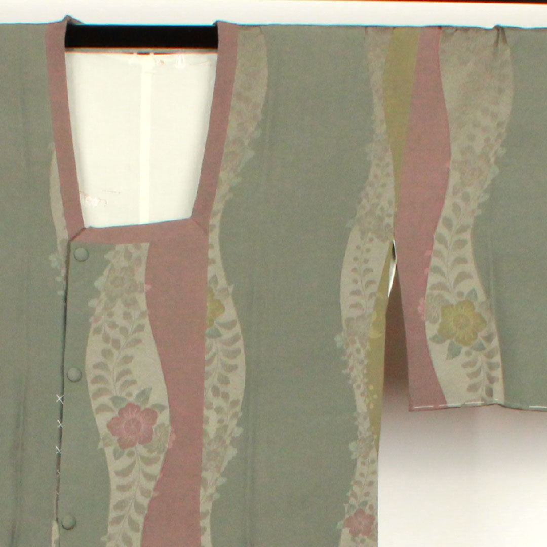 Michiyuki coat, length 82cm, sleeve length 63cm, floral pattern, pure silk, S rank, lined, gradation, 1117000222999
