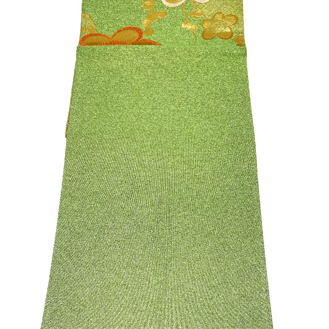 Fukuro Obi (Fukuro obi) in Wakaba-iro (young leaf color) with plum and lame, for long-sleeved kimono, obi length 440cm, pure silk, A rank, six-pass, formal, green, 1123003213319