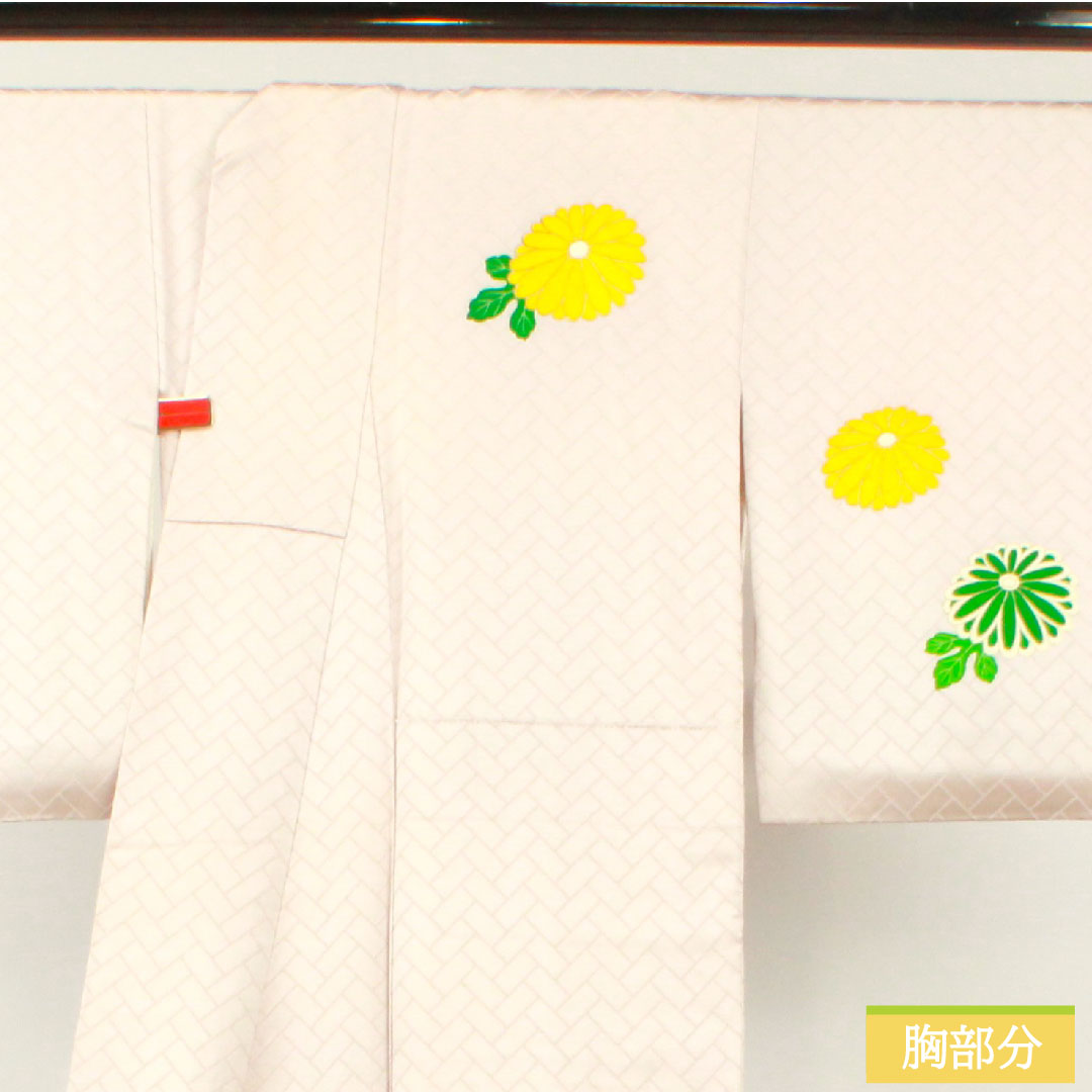 Homongi, pure silk, lined, length 160cm, sleeve length 64.5cm, light cherry blossom color, Kyoto Yuzen, chrysanthemum, S rank, pink, 1112004332413