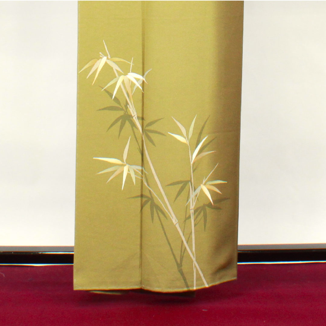 Homongi, lined, length 160.5cm, sleeve length 64cm, unused, with basting thread, dried grass color, Kyoto Yuzen, bamboo grass, pure silk, S rank, green, 1112002272419