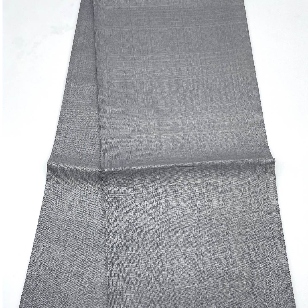 Fukuro obi (light dull color) with plum blossom, dew grass and checkered pattern, by an artist, obi length 432cm, pure silk, rank S, point pattern, casual, gray, 1123008902322
