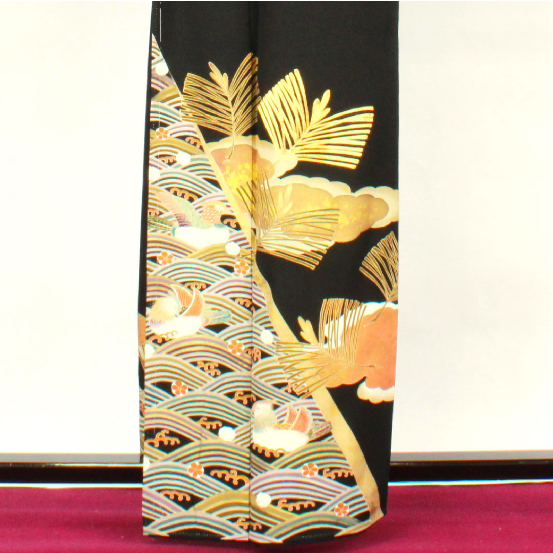 黒留袖 身丈161.5cm 裄丈63cm 袷 作家物 松 鴛鴦 三つ橘 正絹 Sランク 五つ紋 黒系 1111000582410