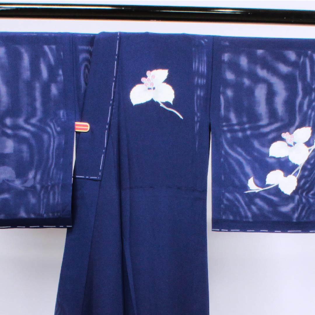 夏物 正絹 訪問着 身丈158cm 裄丈64cm 濃紺色(のうこんいろ)花模様 絽 Sランク 紺系 1132000122318