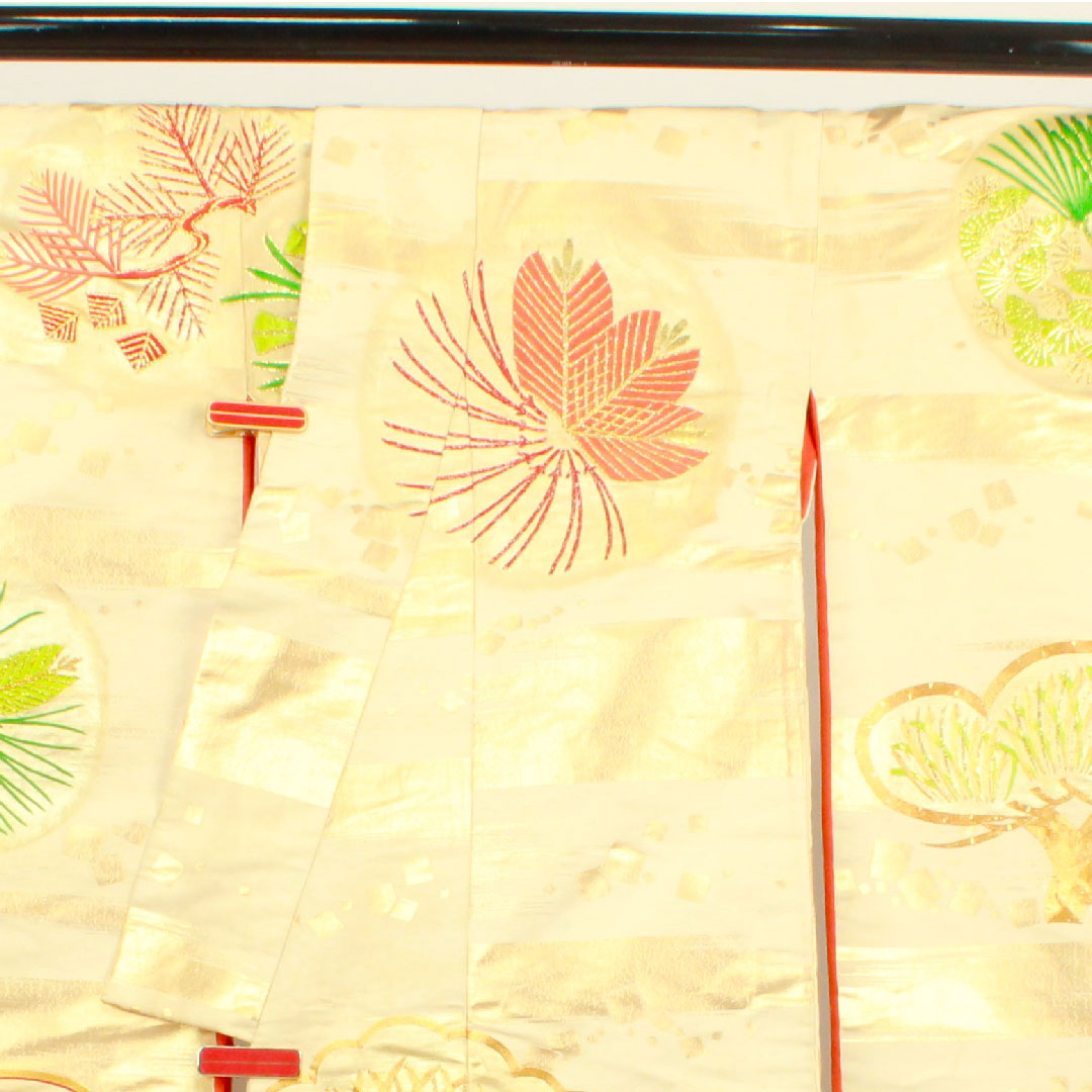 色打掛 身丈184cm 千總 大丸 千歳契松文 金駒刺繡 正絹 Bランク 袷 クリーム系 1110000604915