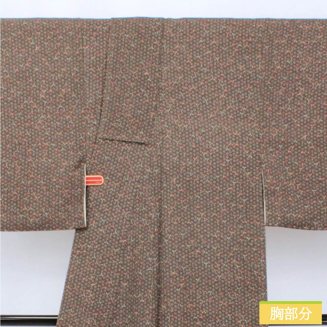 Komon silk kimono, S rank, length 159cm, sleeve length 66cm, lined, chestnut-colored crepe fabric with small flowers and brown accents, product number 1115007412314