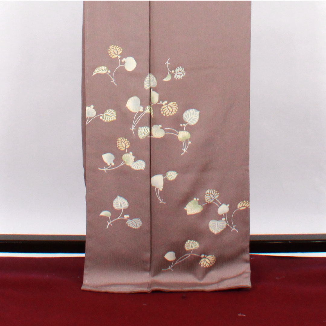 Homongi (formal kimono) Length 164cm Sleeve length 67cm Cherry gray Kyo-Yuzen Aoi Yin ring with thin medium sword Katabami Pure silk S rank Gray 1112001772422