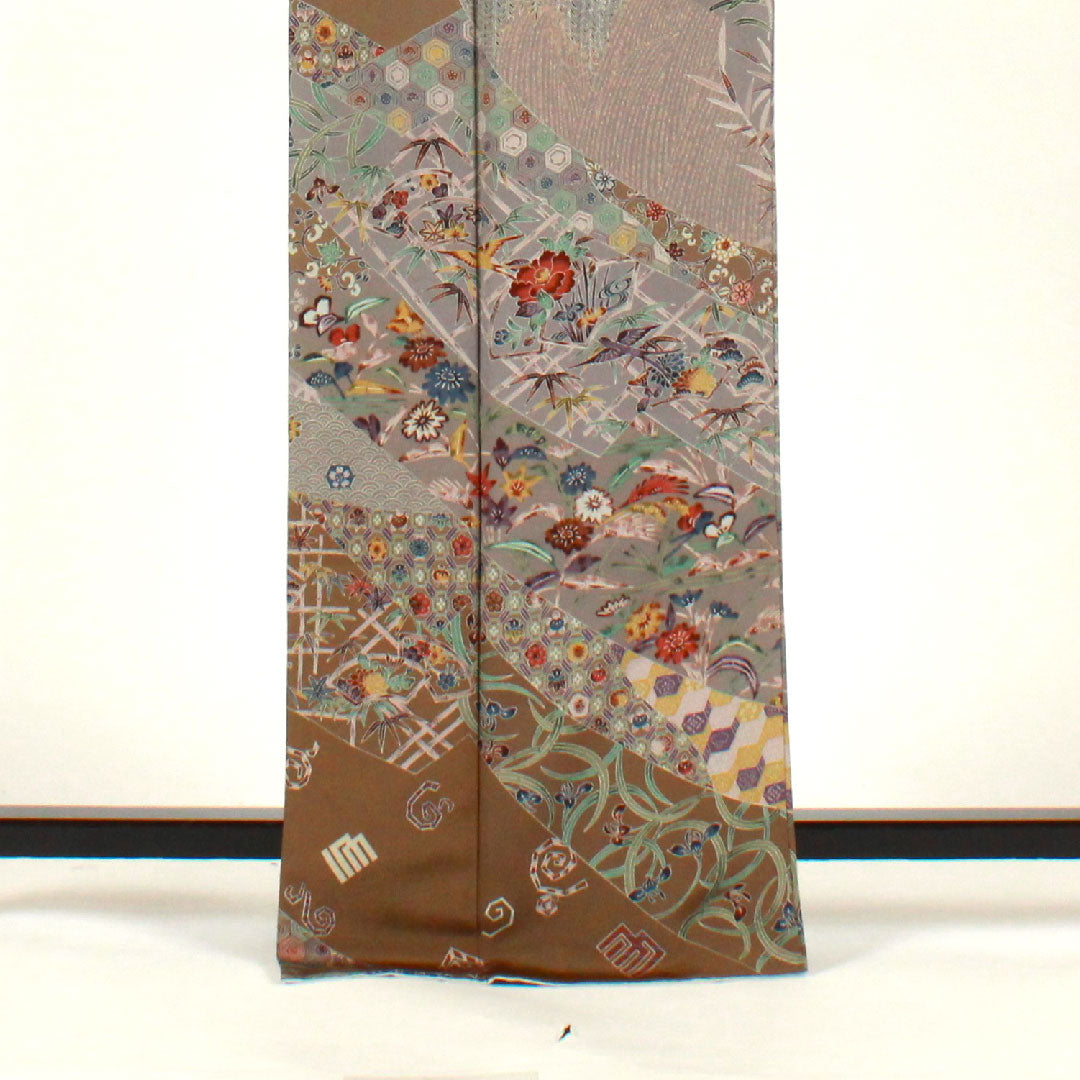 Homongi (formal kimono) Length 165.5cm Sleeve length 66cm Kyoto Bingata Genjiko Flower pattern Pure silk A rank Gray 1112001453522
