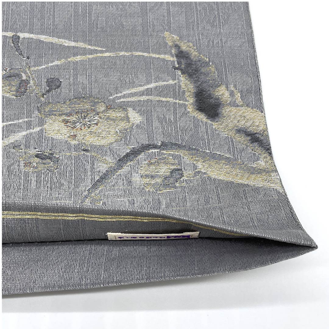 Fukuro obi (light dull color) with plum blossom, dew grass and checkered pattern, by an artist, obi length 432cm, pure silk, rank S, point pattern, casual, gray, 1123008902322