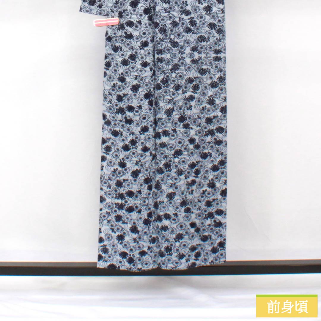 浴衣 木綿 身丈154cm 裄丈62cm Bランク 単衣 グレー系 水銀色(すいぎんいろ) 菊 流水 1118005914222
