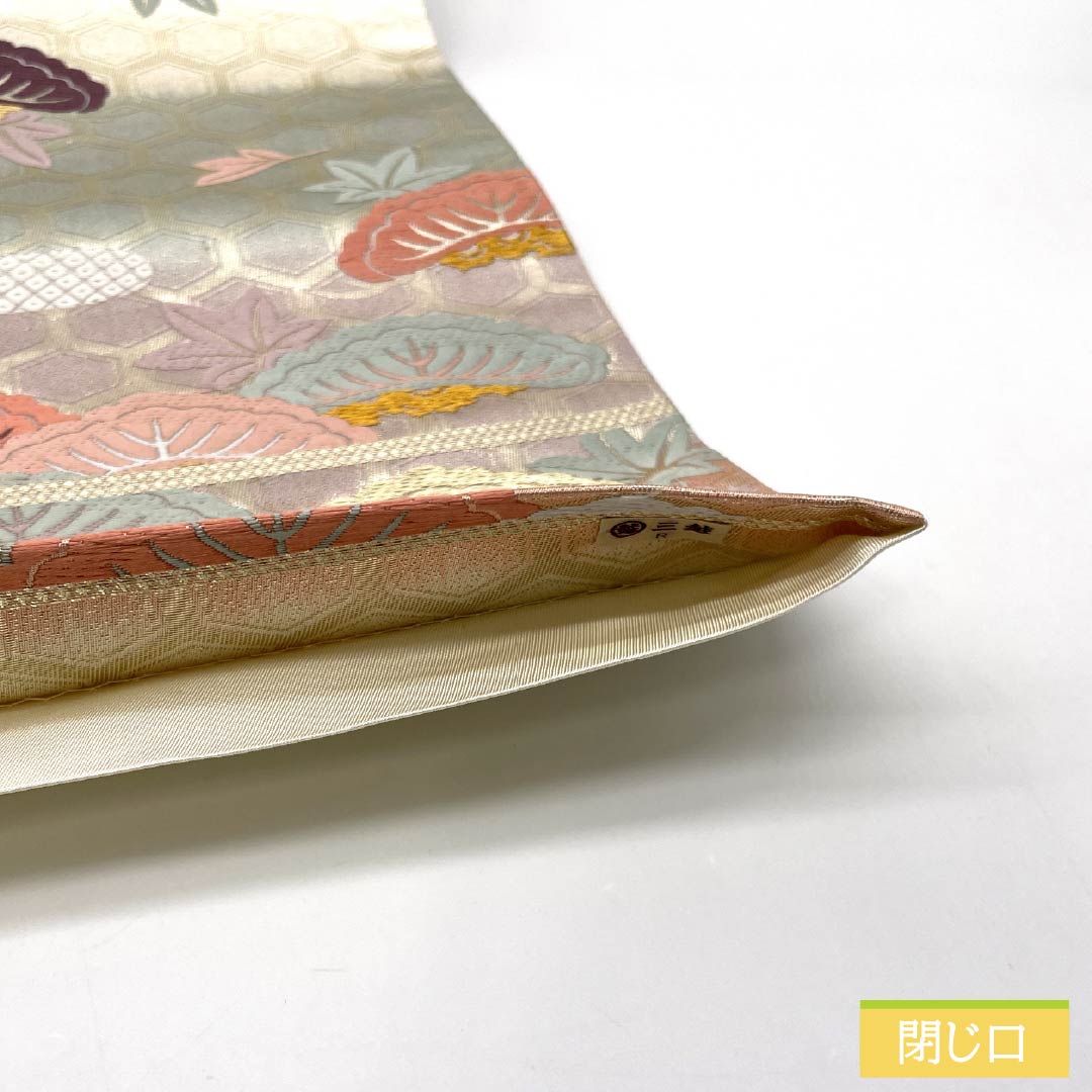 Formal, pure silk obi for formal kimono (tomesode) with a tortoiseshell pattern, pine and maple leaves, length 426cm, A-rank, six-fold, gradient finish, product number 1123014563399