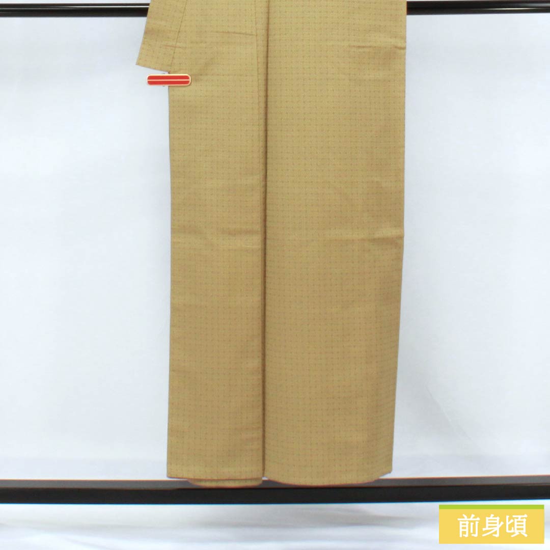 男物 正絹 Sランク 身丈150.5cm 裄丈65.5cm 梨子色(なしいろ) 幾何学模様 袷 黄系 1119001012523