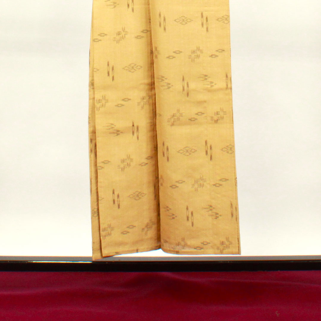 Summer pure silk pongee Length 151.5cm Sleeve length 63cm Yamamomoiro (Yamamomoiro) Ryukyu pattern Kasuri Summer pongee Gauze S rank Beige 1132001632225