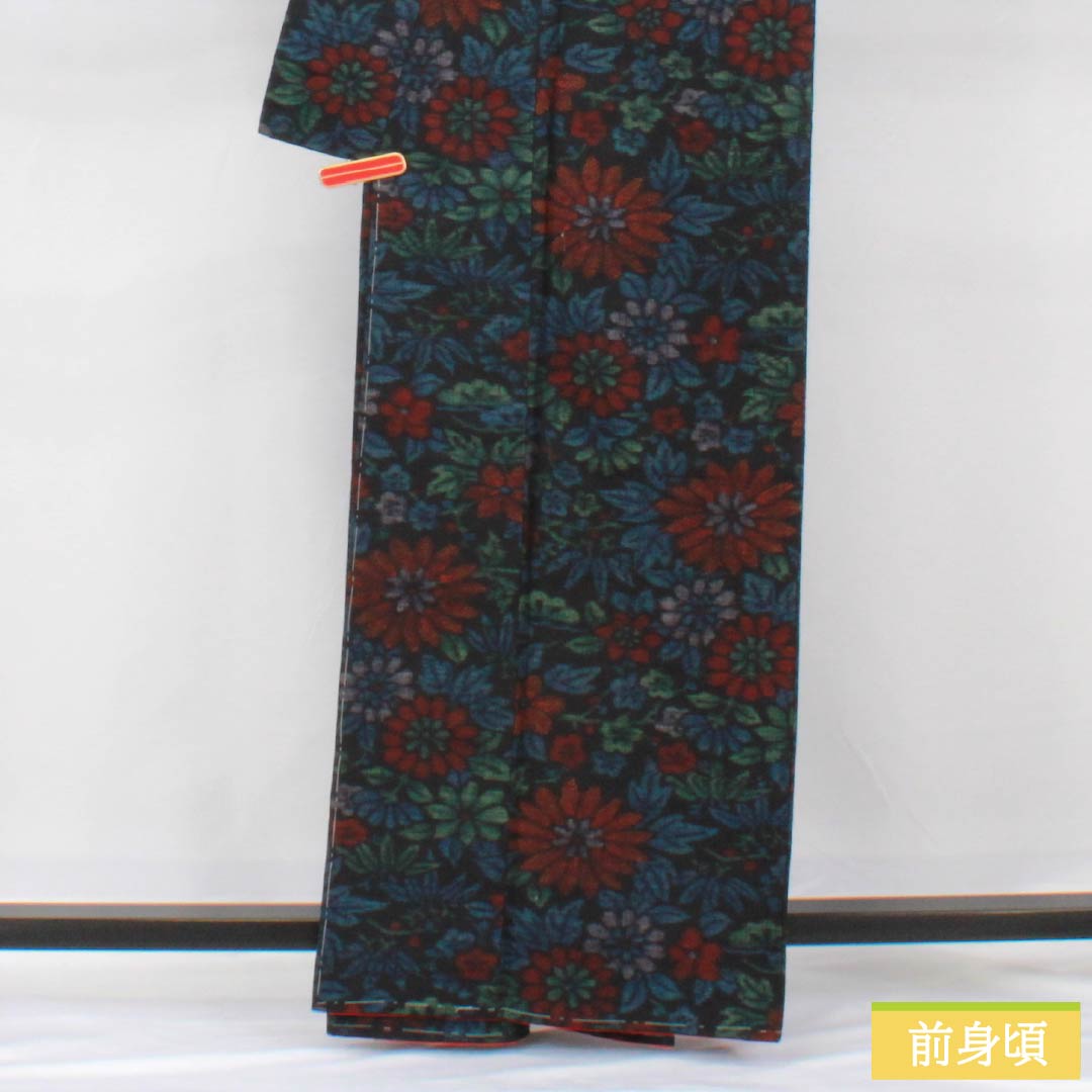 紬 正絹 Sランク 身丈162.5cm 裄丈63cm 檳榔子黒色(びんろうじぐろいろ) 真綿紬 総花 しつけ糸付き 袷 黒系 1116004122410