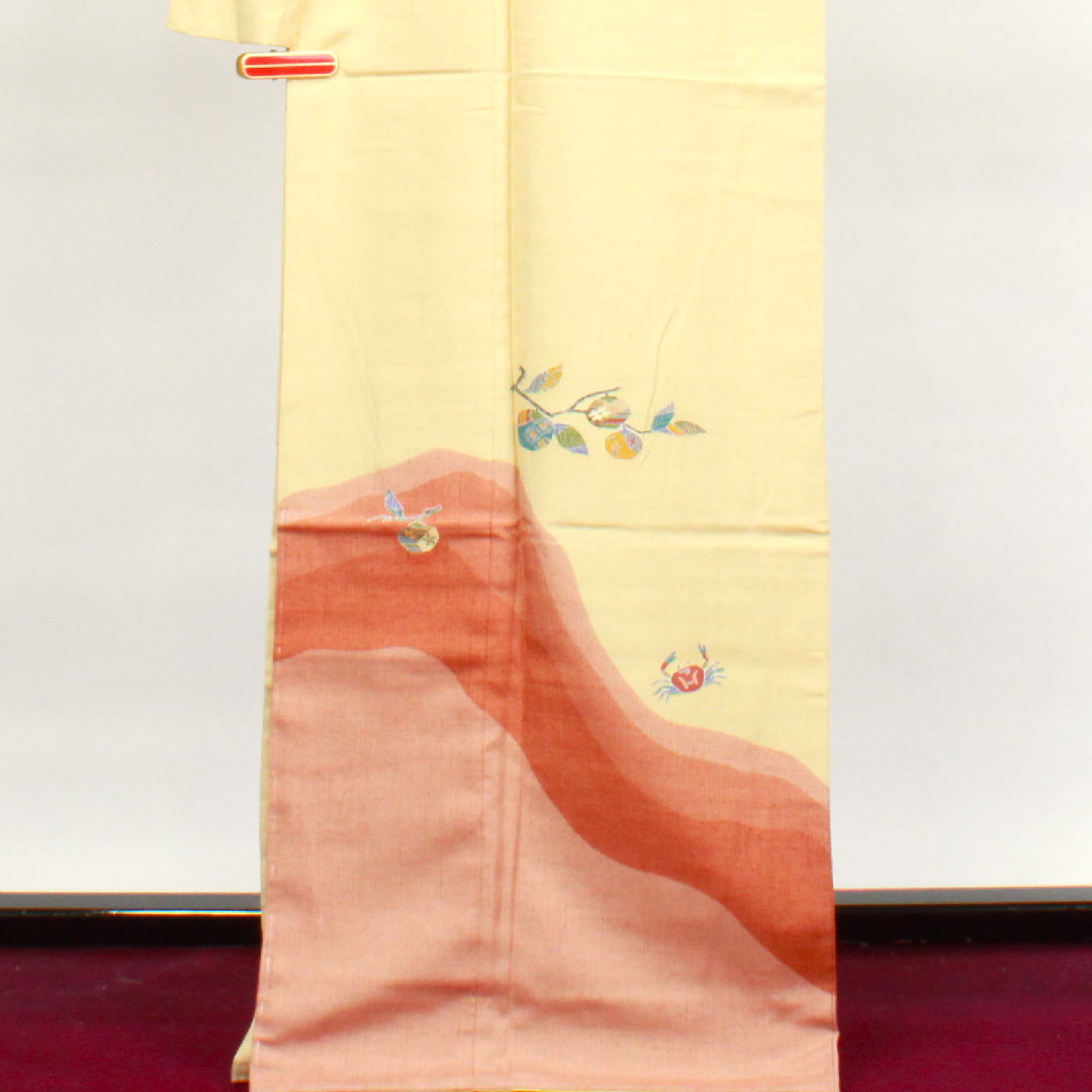 訪問着 袷 身丈169cm 裄丈69cm 薄卵色 猿蟹合戦 紬地 正絹 Sランク クリーム系 1112002612515