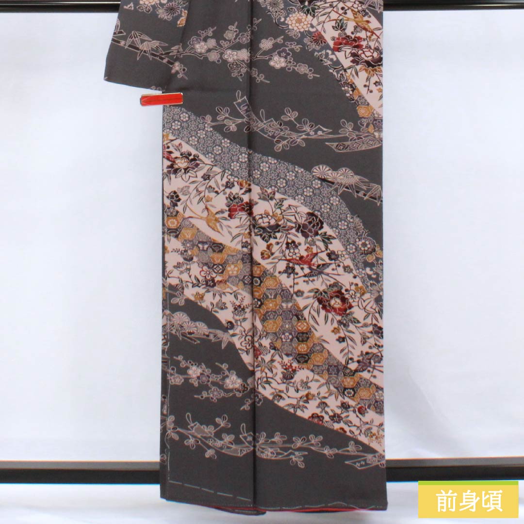 Visiting Kimono, Pure Silk, S Rank, Lined, Length 160.5cm, Sleeve Length 67cm, Sekiban-iro (stone slab color), Kyoto Bingata (Japanese dyeing) design with pine, bamboo, plum, and bird motifs, Gray with basting thread, Product Number: 1112006082422