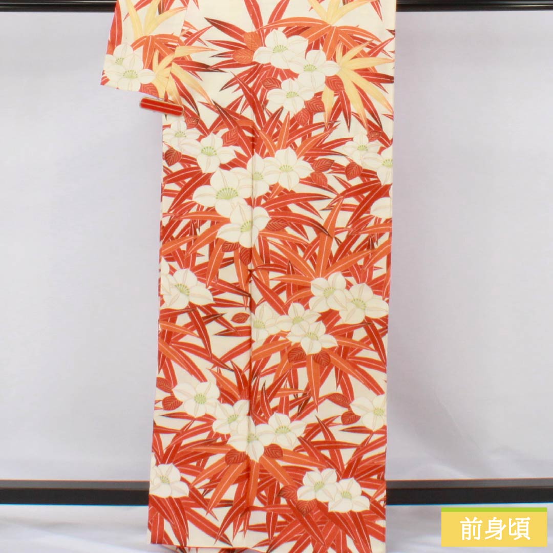 訪問着 正絹 Aランク 袷 身丈164cm 裄丈64.5cm 乳白色(にゅうはくしょく) 京友禅 草花 白系 1112006523411