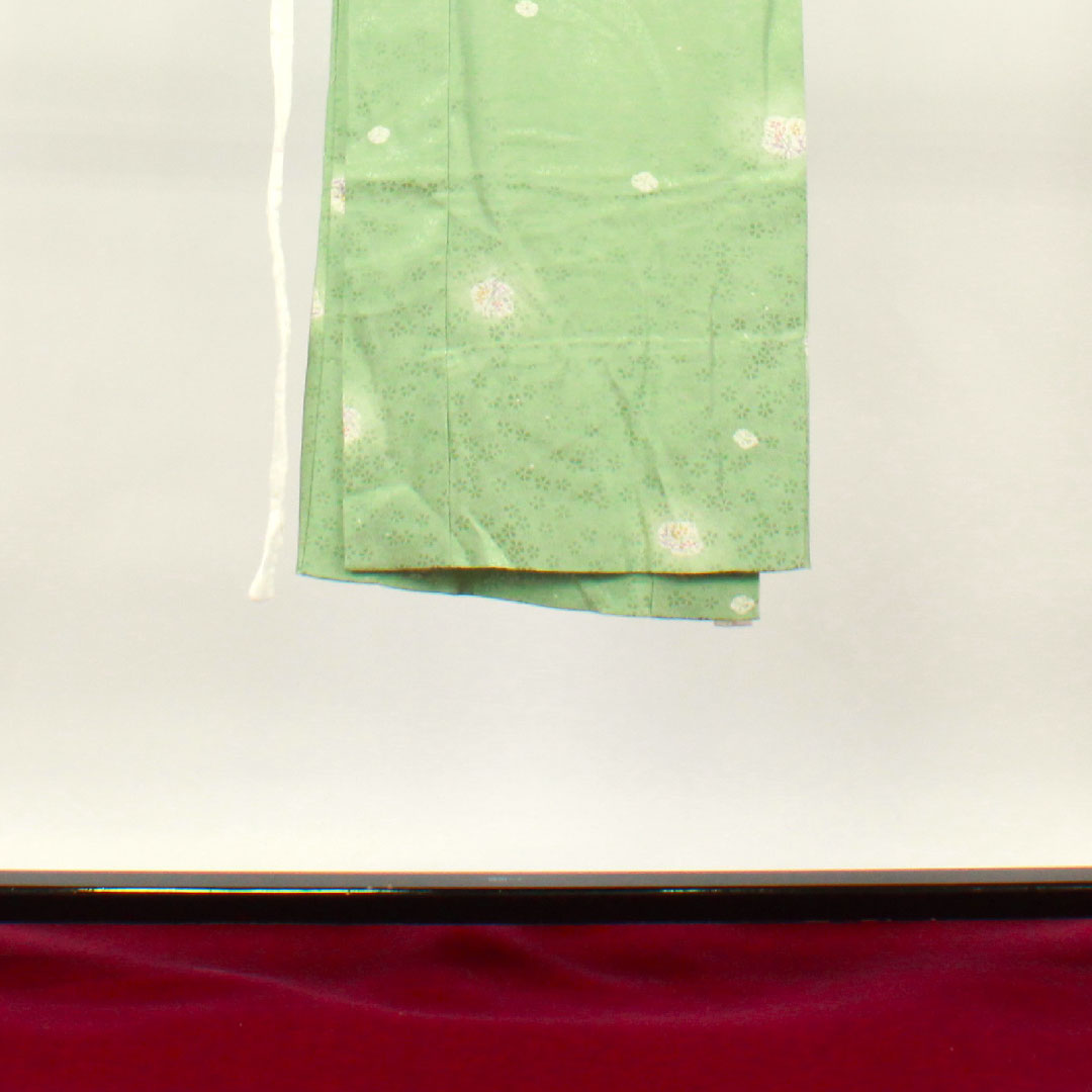 Nagajuban (long undergarment) made of pure silk, length 128cm, sleeve length 66cm, single layer, light green, chrysanthemum, A rank, green 1129000483219