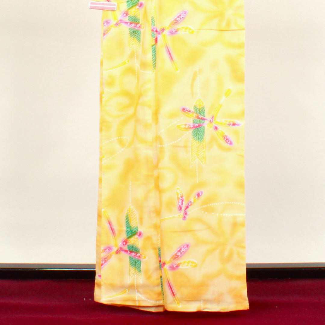 浴衣 玉蜀黍色 トンボ 矢羽根 木綿 Bランク 単衣 身丈162cm 裄丈66cm 橙系 1118001624426
