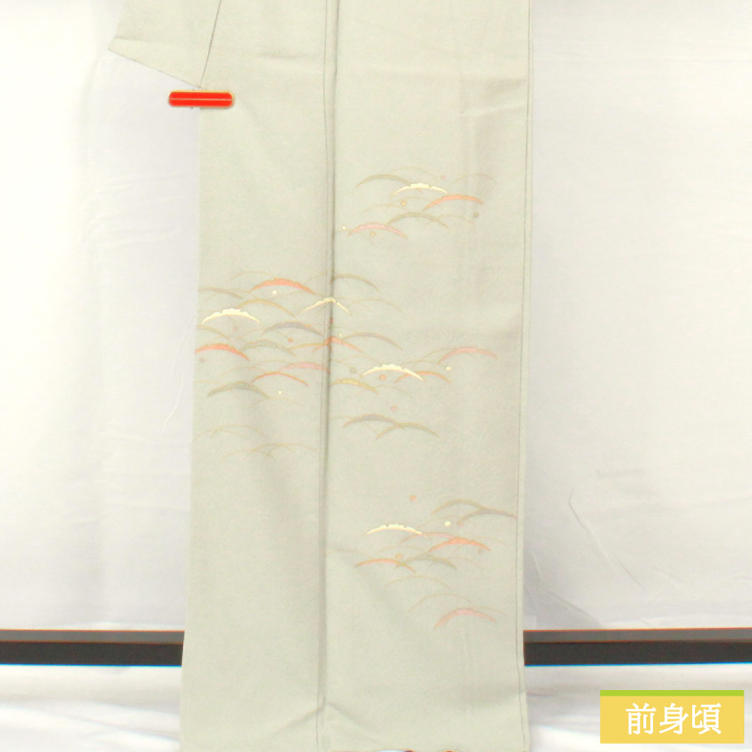 付下げ 正絹 袷 身丈168.5cm 裄丈63.5cm 魚肚白色(ぎょとはくいろ) 京友禅 露芝 しつけ糸付き Sランク グレー系 1112005002522