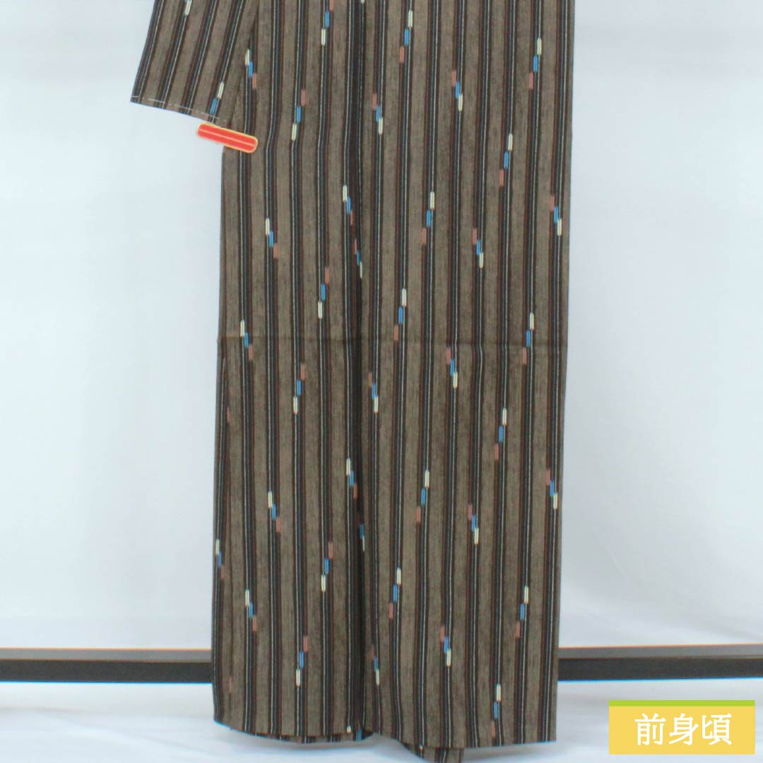 小紋 ポリエステル Sランク 身丈163.5cm 裄丈66.5cm 単衣 型染 矢絣 縞 洗える着物 黒系 1115007982410