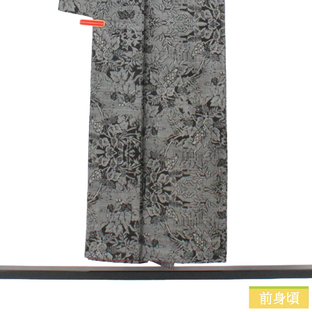 Tsumugi Silk S-rank Length 150cm (4ft 11in) Sleeve-to-sleeve 63cm (2ft 0in) Oshima Tsumugi 9-Marliki Floral Pattern Lined Black 1116005232110