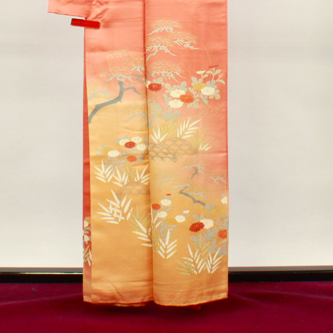 訪問着 正絹 袷 身丈161cm 裄丈63cm 珊瑚色 京友禅 菊 松 Aランク 橙系 1112002913426