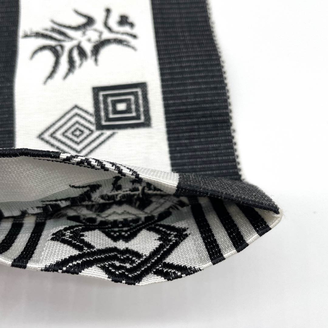 (Unmade) Kaku-obi (sash) Polyester Kabuki Kumadori Yoshiwara Tsunagi Reversible Length 400cm Width 9.5cm S Rank White 1134000272911