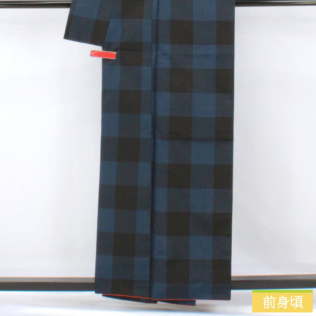 紬 正絹 Sランク 身丈158cm 裄丈66cm 紺色(こんいろ) 大島紬 市松 袷 紺系 1116004632318