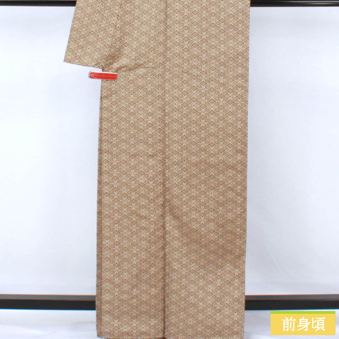 紬 正絹 Sランク 身丈165.5cm 裄丈65.5cm 香色(こういろ) お召 一つ紋 源氏香 袷 ベージュ系 1116004432525