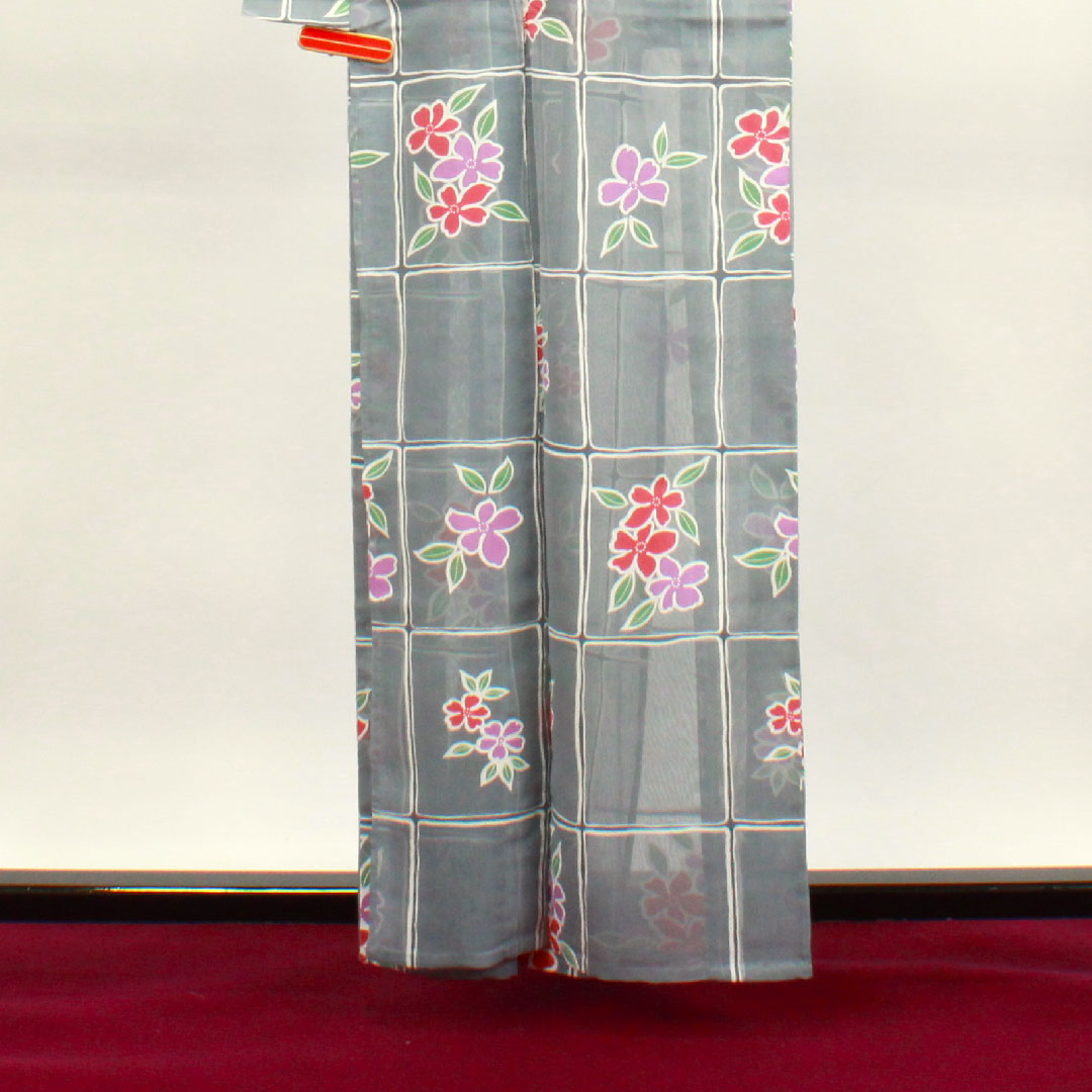 夏物 ポリエステル 小紋 身丈160cm 裄丈64.5cm 白銅色(はくどういろ) 格子 花模様 しつけ糸付き 紗 Sランク グレー系 1132001602422