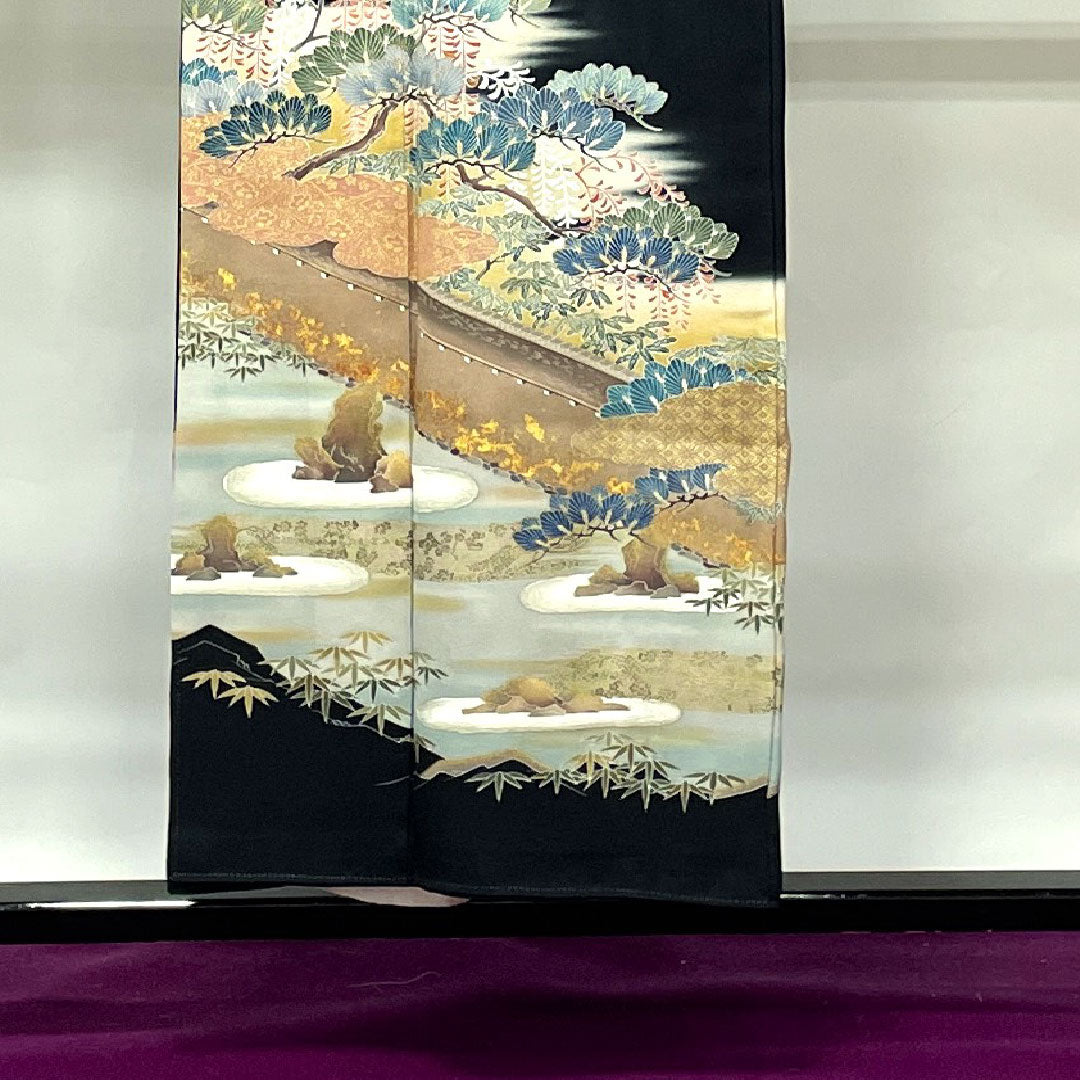 Black formal kimono, length 152cm, sleeve length 63cm, lined, artist's work, Kyoto Yuzen, rock garden pattern, bellflower, pure silk, A rank, five crests, black, 1111000923210