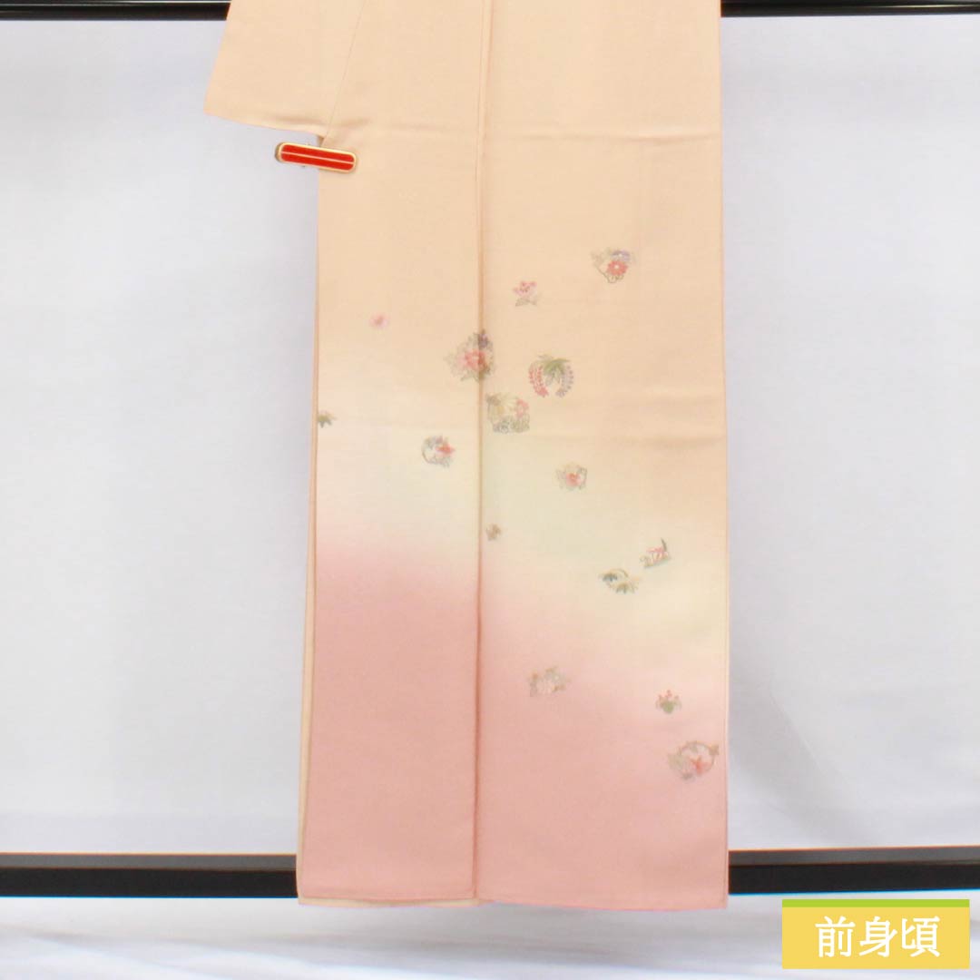 訪問着 正絹 Sランク 袷 身丈155cm 裄丈58cm 薄肉色(うすにくいろ) 縫い紋 下り藤 刺繍 重ね衿付き 草花 橙系 1112006242326