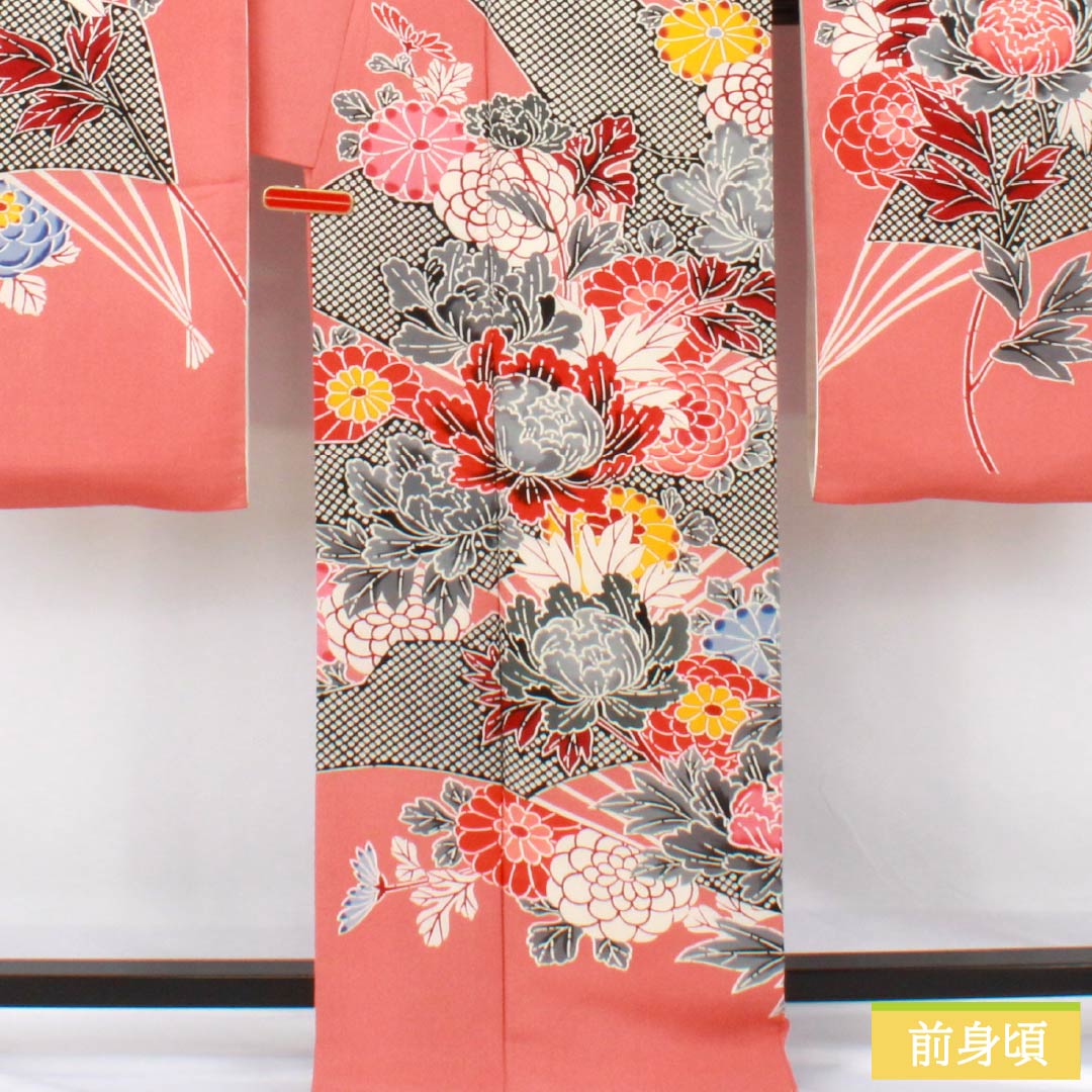 振袖 正絹 Sランク 身丈165.5cm 裄丈67cm 袷 中紅色(なかべにいろ) 京紅型 吉祥文様 ちりめん地 ピンク系 1113002472513