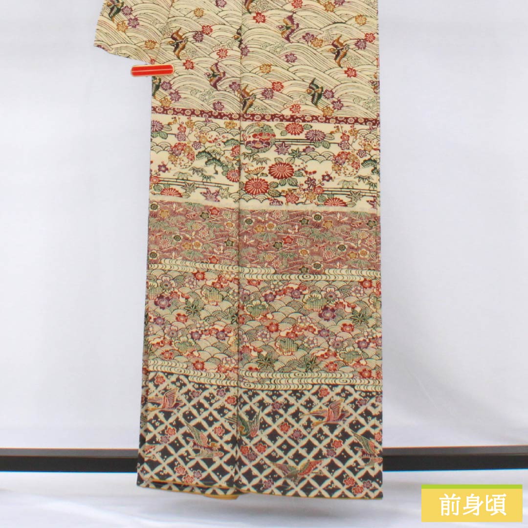 訪問着 正絹 Sランク 袷 身丈159cm 裄丈62.5cm 鳥の子色(とりのこいろ) 京紅型 吉祥文様 ちりめん地 しつけ糸付き ベージュ系 1112007672325