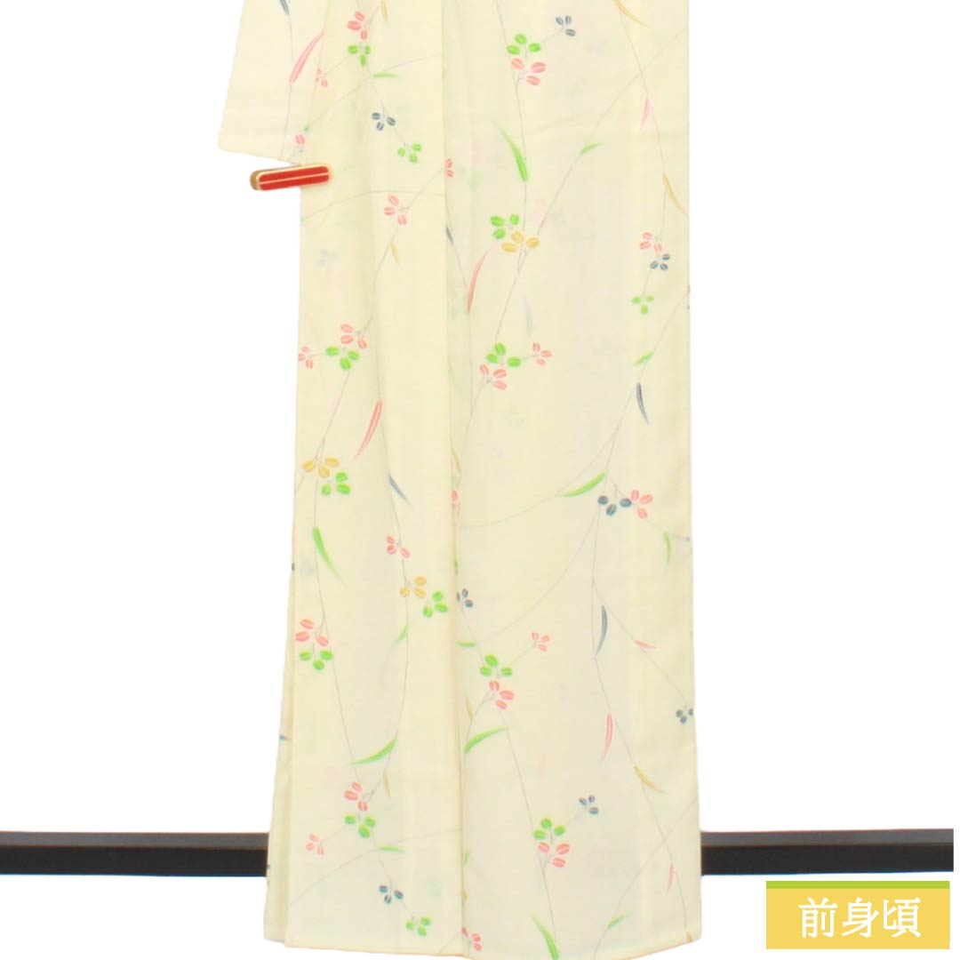 夏物 ポリエステル 小紋 Aランク 身丈163.5cm 裄丈64cm 白百合色(しらゆりいろ) 草花模様 絽 黄系 1132004513423