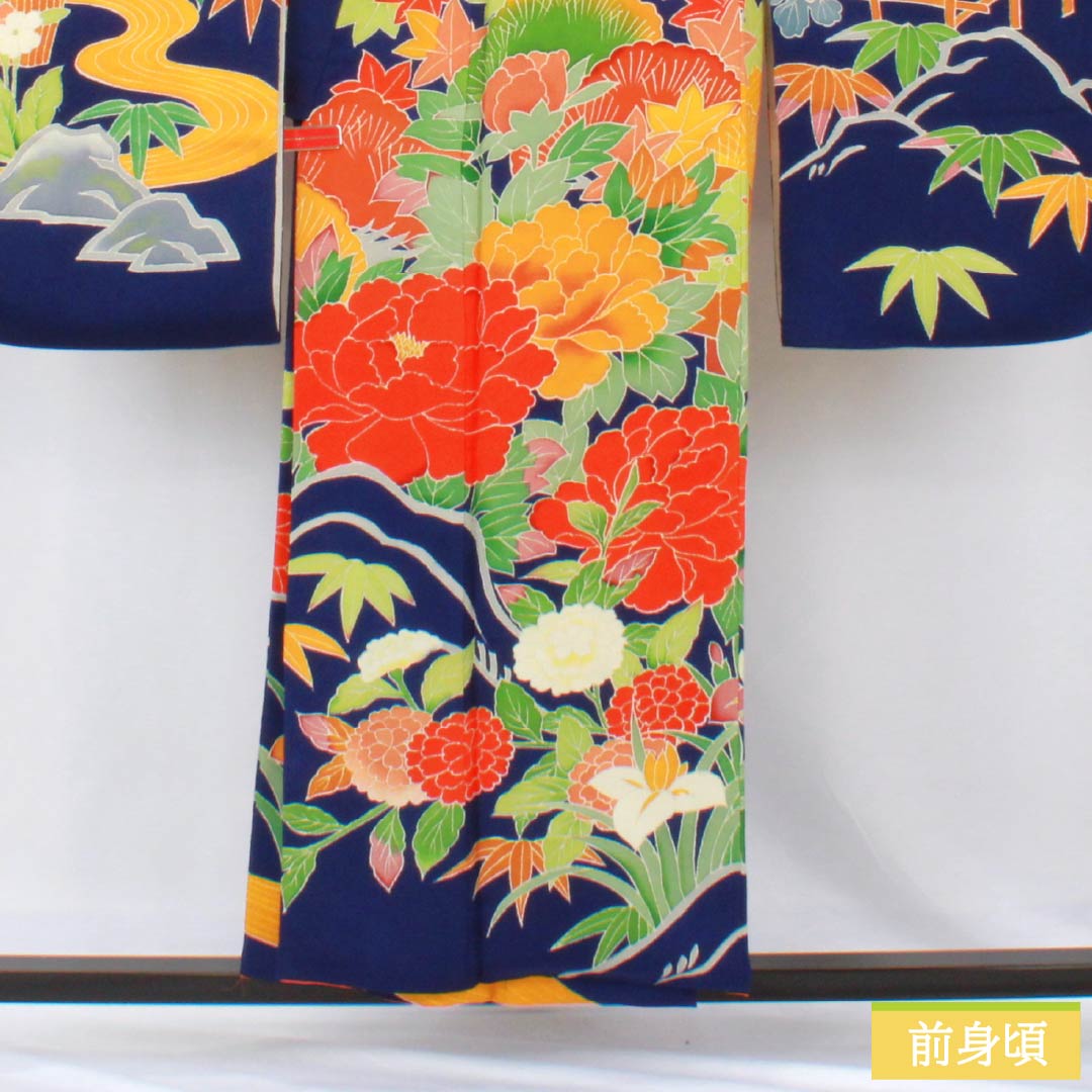 Furisode (long-sleeved kimono) made of pure silk, grade A, length 153cm, sleeve length 60.5cm, lined, stencil-dyed, featuring auspicious plum and chrysanthemum motifs on crepe fabric with layered collar, blue, product number 1113002233217