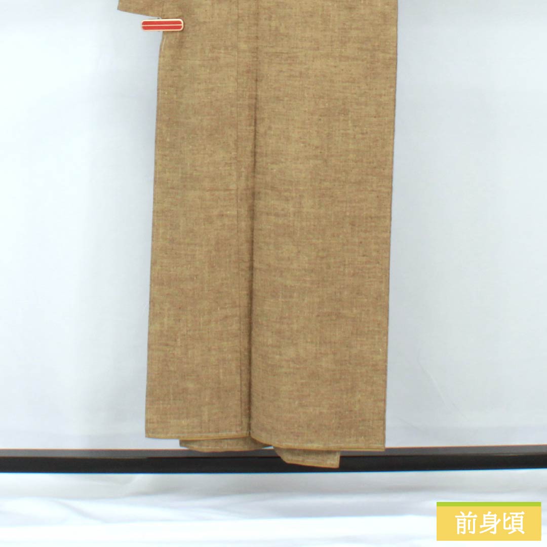 Pure silk tsumugi (pongee) kimono, length 152cm, sleeve length 64cm, agarwood color (kyara-iro), plain, with basting threads, S rank, lined, brown, product number 1116003852214