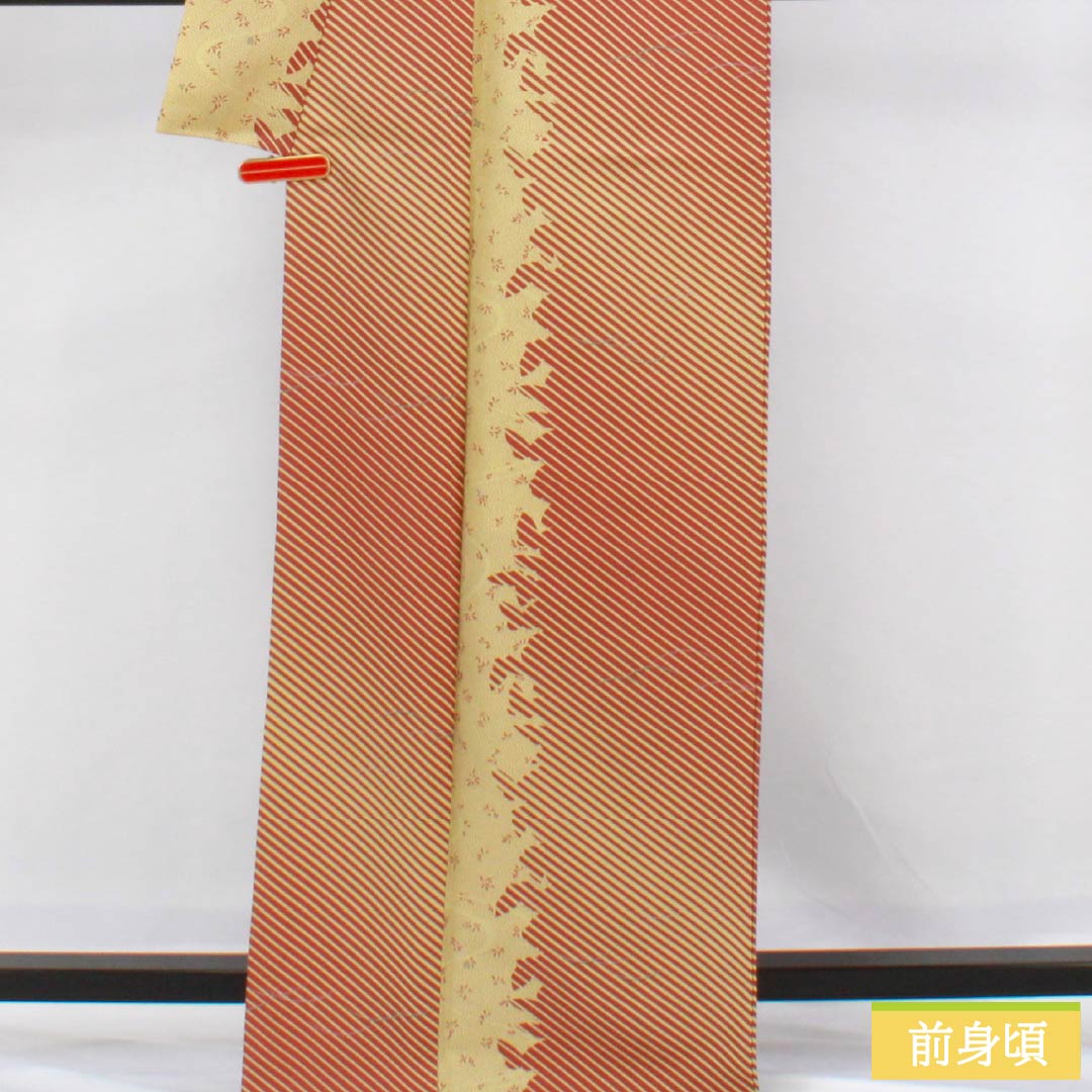 小紋 ポリエステル 身丈166.5cm 裄丈67.5cm 袷 魚子黄色(ぎょしこういろ) 抽象模様 洗える着物 Sランク 黄系 1115006212523