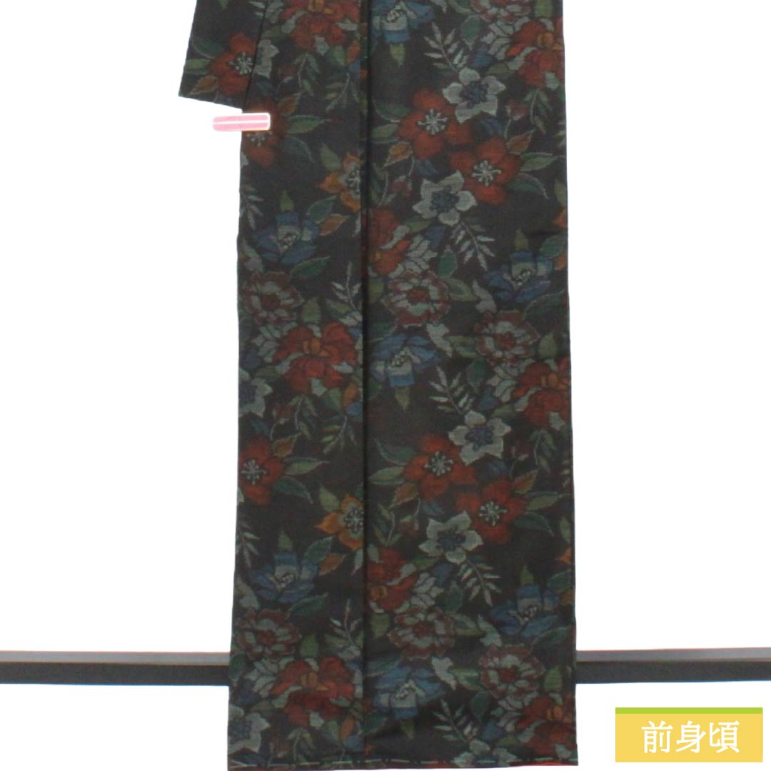 Tsumugi Silk S Rank Length 167cm (65.7in) Sleeve-to-sleeve 65.5cm (25.8in) Oshima Tsumugi Horizontal-weft Kasuri Floral Pattern With basting threads Lined Black 1116005262510