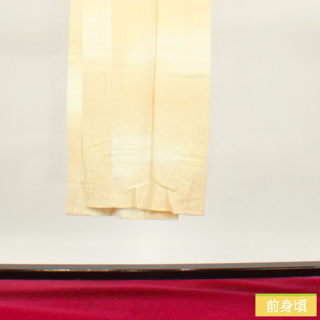 Nagajuban Silk Length 140cm Sleeve-to-sleeve 68cm Lined Tokyo Shiracha (off-white/beige) Gradation Dye Ryusui (flowing water) S-rank Beige-toned 1129000692525