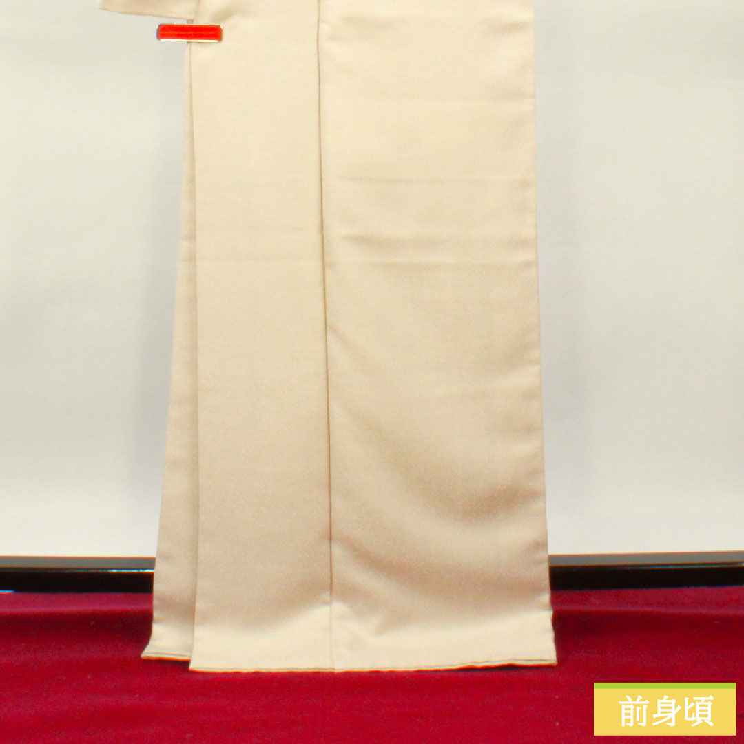 色無地 ポリエステル 身丈170.5cm 裄丈65cm 生成り色(きなりいろ) 洗える着物 一つ紋 五三桐 袷 Aランク ベージュ系 1114001263625