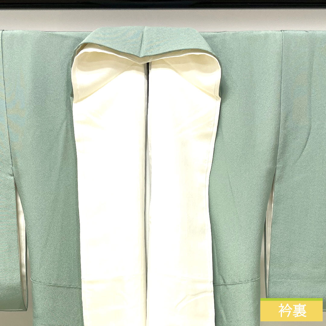 Colored Tomesode, pure silk, length 164.5cm, sleeve length 64.5cm, lined, celadon color, Kyoto Yuzen, period picture scroll pattern, circle with swallowtail butterfly, three crests, with basting thread, unused, S rank, three crests, green, 1111001212419