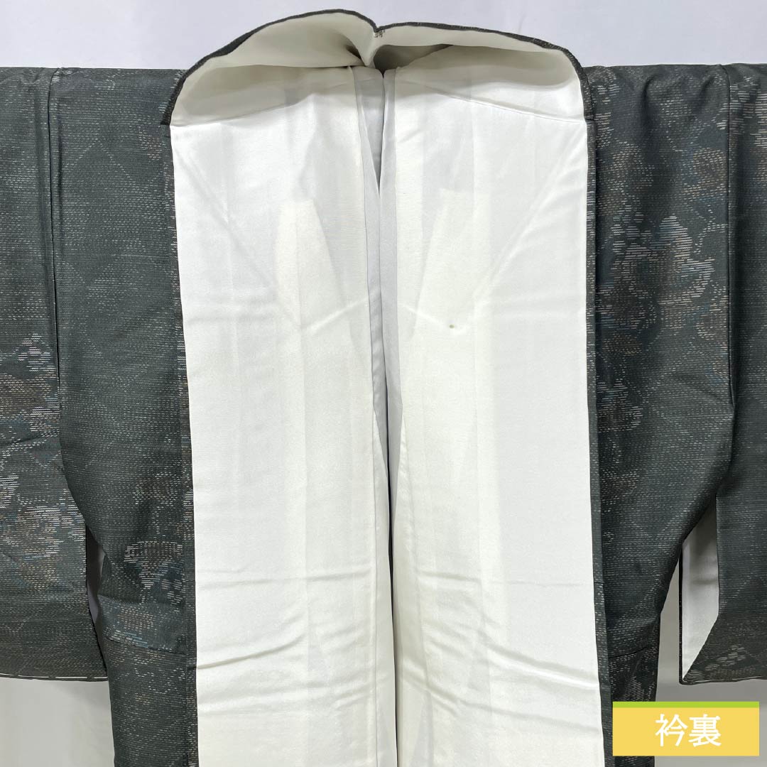 紬 正絹 Sランク 身丈152.5cm 裄丈62cm 黒橡色(くろつるばみいろ) 大島紬 横双絣 笹 袷 緑系 1116004142219