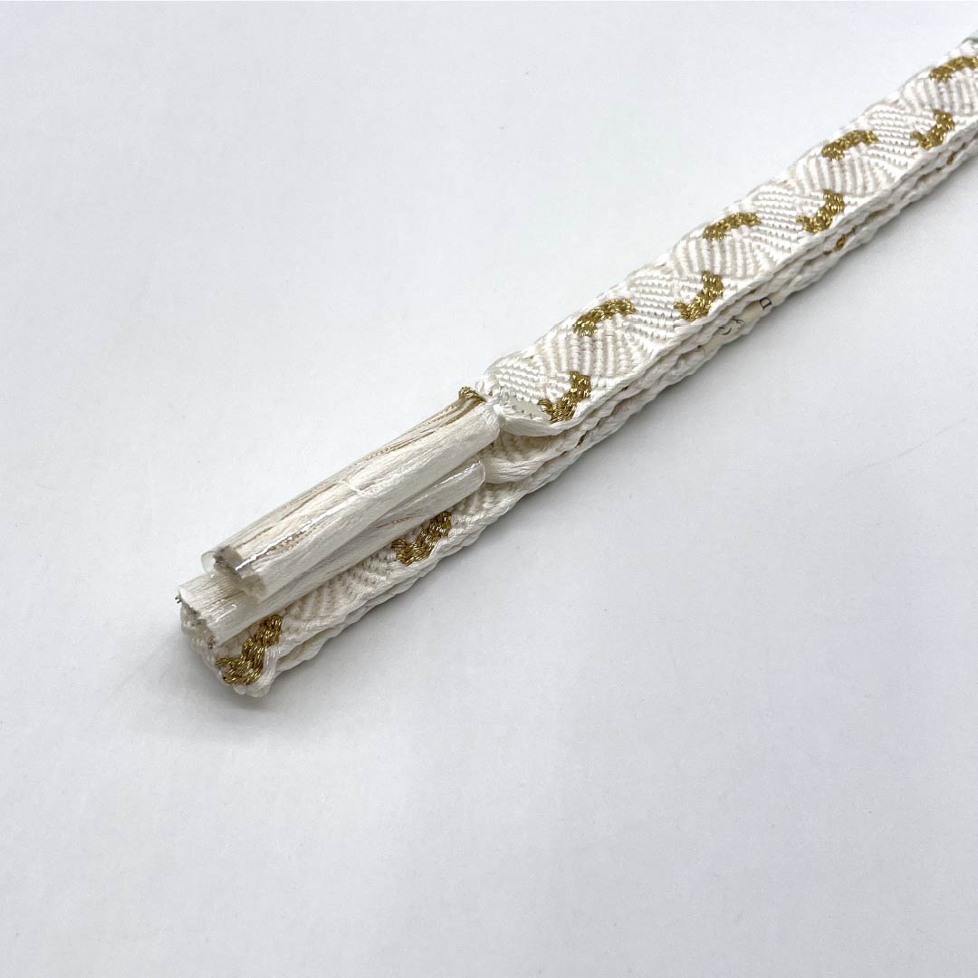 (Like new) Pure silk S-rank obijime and obiage set with fan, for formal kimono, shibori (sash-band) with center opening, approximately 154cm long and 1.5cm wide, white, 1141000132311