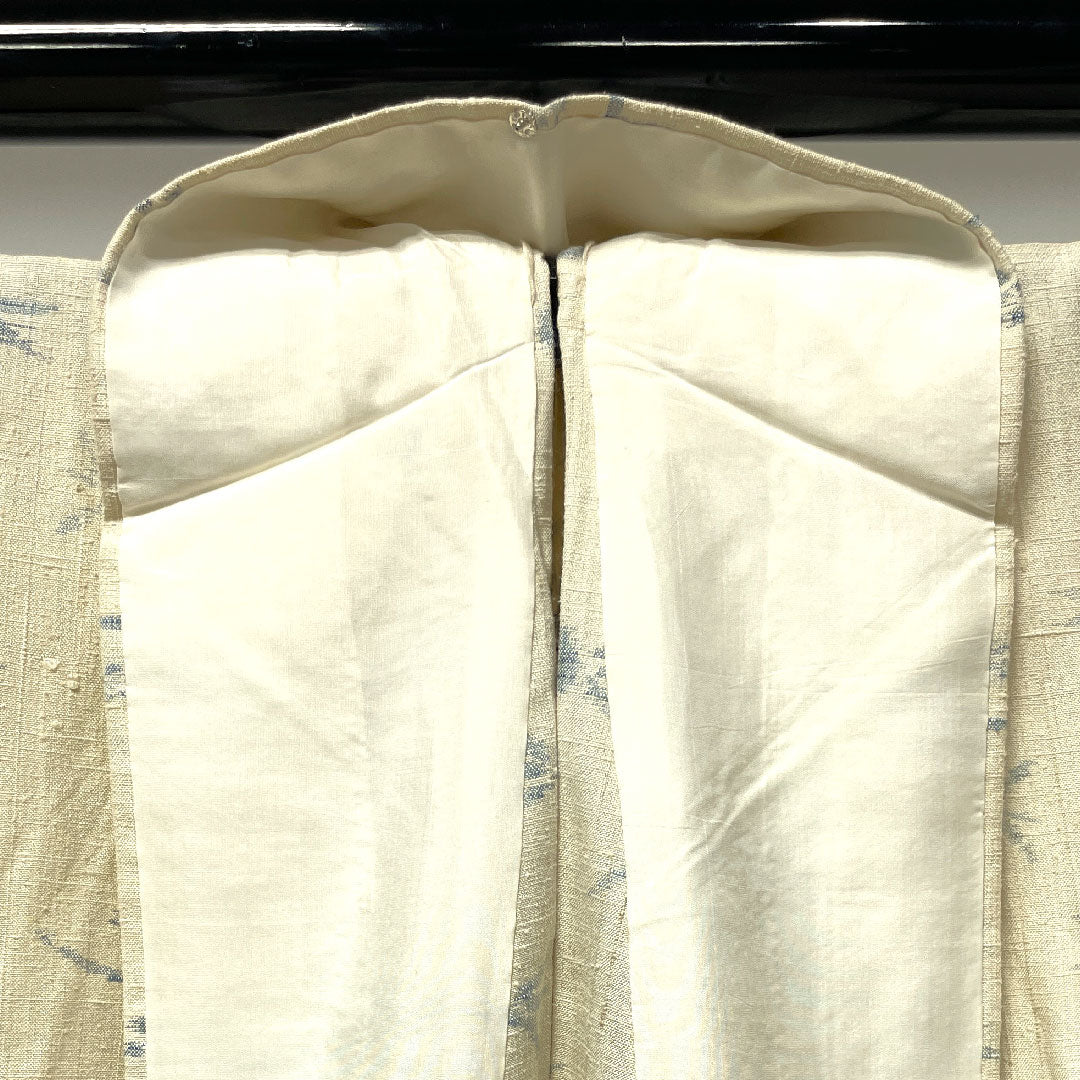 Tsumugi Length 150.5cm Sleeve length 65cm Geometric pattern Pure silk B rank Single layer Cream color 1116002424115