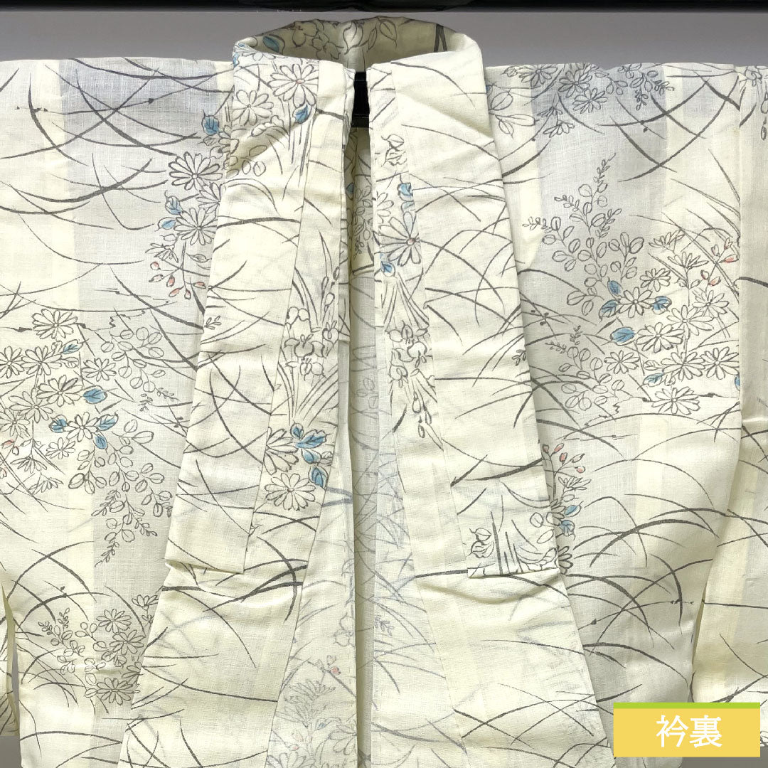 Summer pure silk tsumugi Length 151cm Sleeve length 60.5cm White lily color Floral pattern Gauze S rank Cream color 1132001862215
