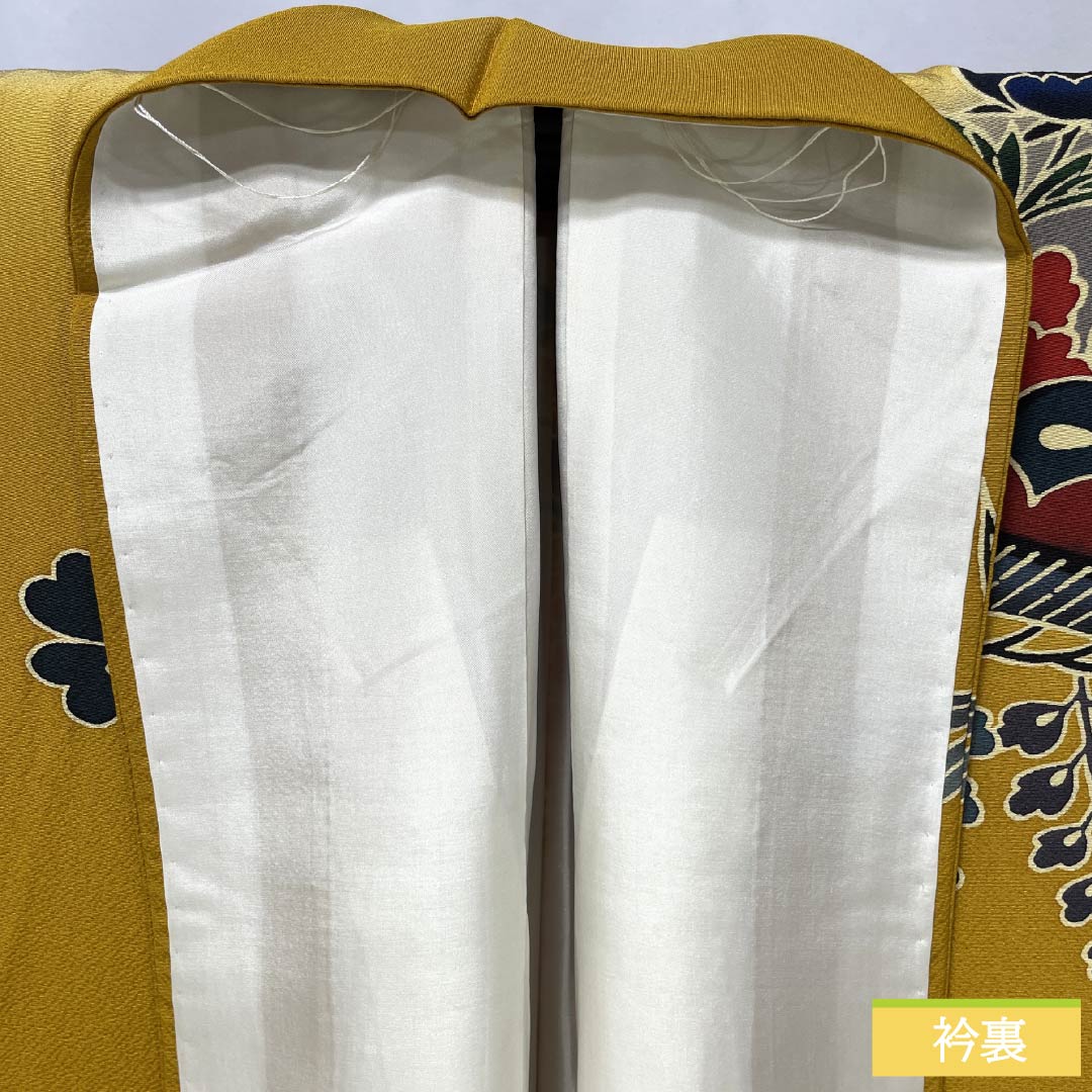 Furisode Pure Silk S Rank Length 164cm Sleeve-to-sleeve 67cm Lined Wheat-colored Kyoto Red Dye Auspicious Design Butterfly Pine Pearl Tone Processing Orange system 1113002332426